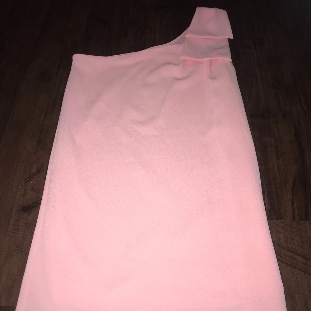 One shoulder dress